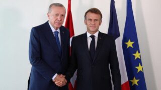 Cumhurbaşkanı Erdoğan, Macron ile görüştü