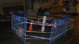 Gaziosmanpaşa’da yolda kısmi çökme meydana geldi