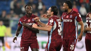 Trabzonspor’dan tarihi geri dönüş! 7 gollü Karadeniz derbisi nefes kesti